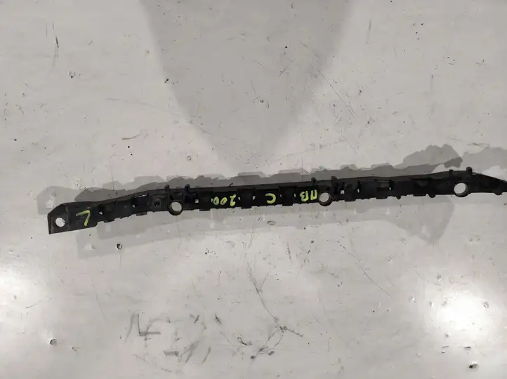 Mercedes-Benz C W204 (2007 - 2014)  A2048800530 Кронштейн заднего бампера