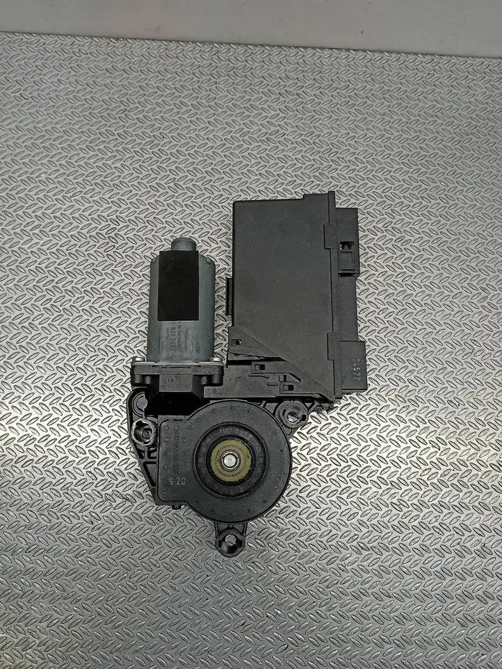 Audi A8 S8 D3 4E (2005 - 2007) 4E1959802C Стеклоподъемник задней двери — фото 3