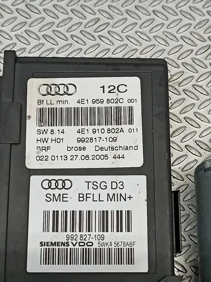 Audi A8 S8 D3 4E (2005 - 2007) 4E1959802C Стеклоподъемник задней двери — фото 5