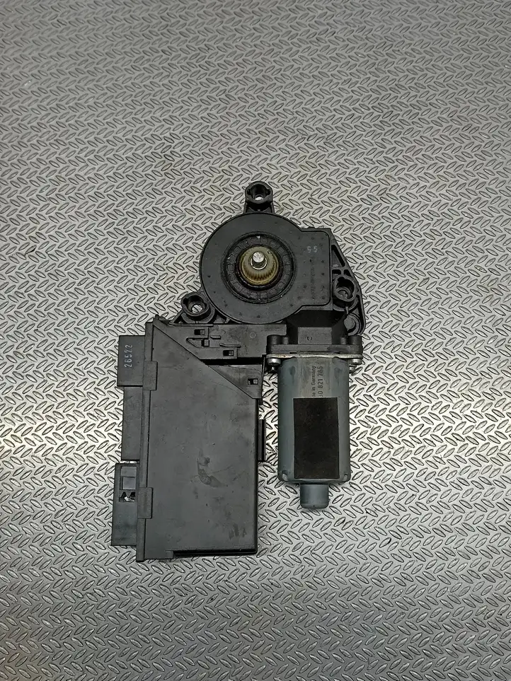 Audi A8 S8 D3 4E (2005 - 2007) 4E0959802C Стеклоподъемник задней двери — фото 2
