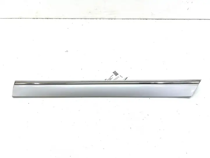 Mercedes-Benz C W203 (2000 - 2007) A2036905162 Молдинги задней двери — фото 1