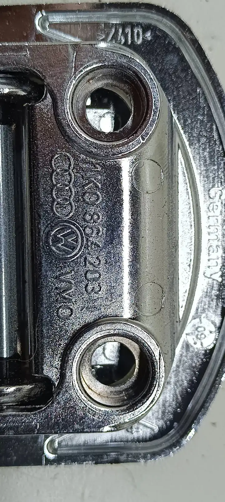 Volkswagen PASSAT B6 (2005 - 2010) 1k0864203 Прочая отделка багажника — фото 3