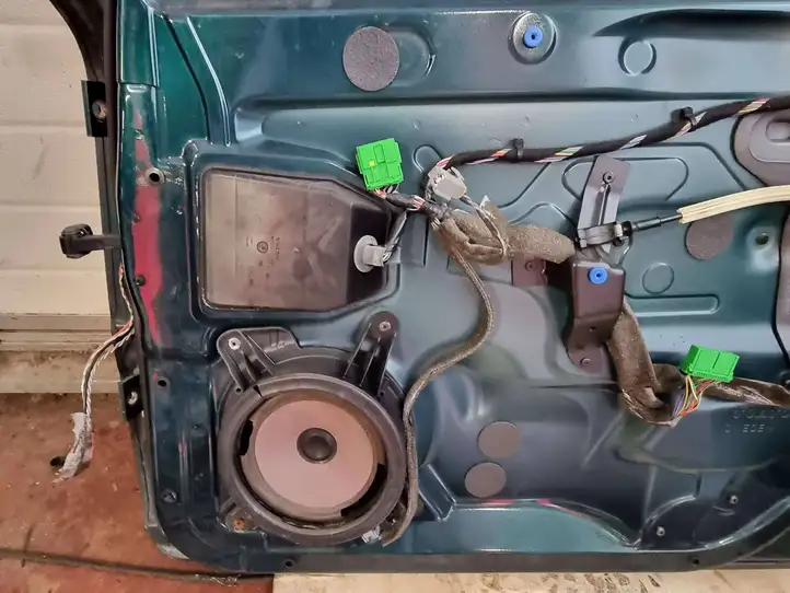 Volvo S60 (2000 - 2004) Дверь — фото 6