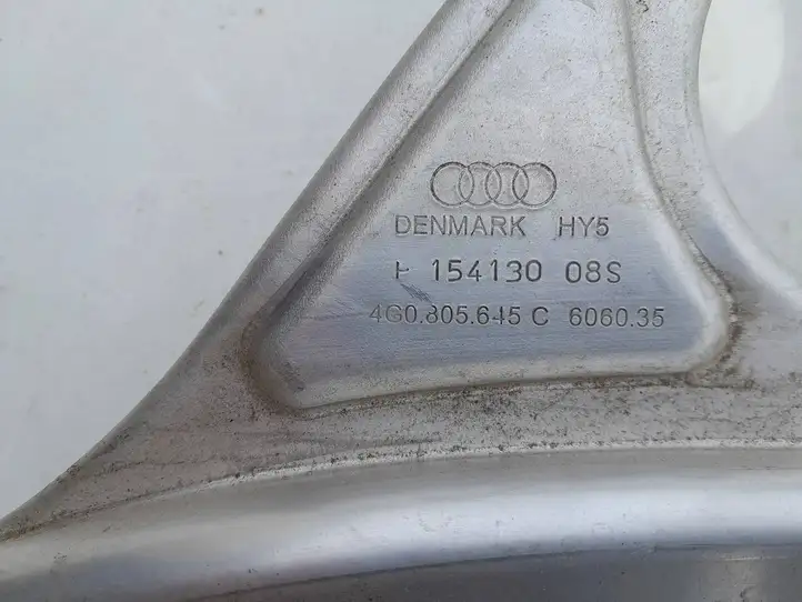 Audi A6 C7 (2011 - 2014) 4G0805645C Прочие детали моторного отсека — фото 2
