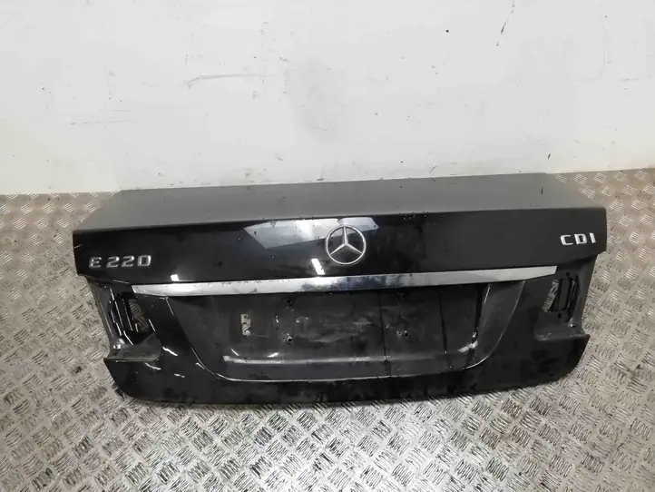 Mercedes-Benz E W212 (2009 - 2016) Крышка багажника — фото 1