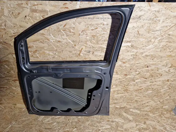 Volkswagen Touran I (2003 - 2010) Дверь — фото 3