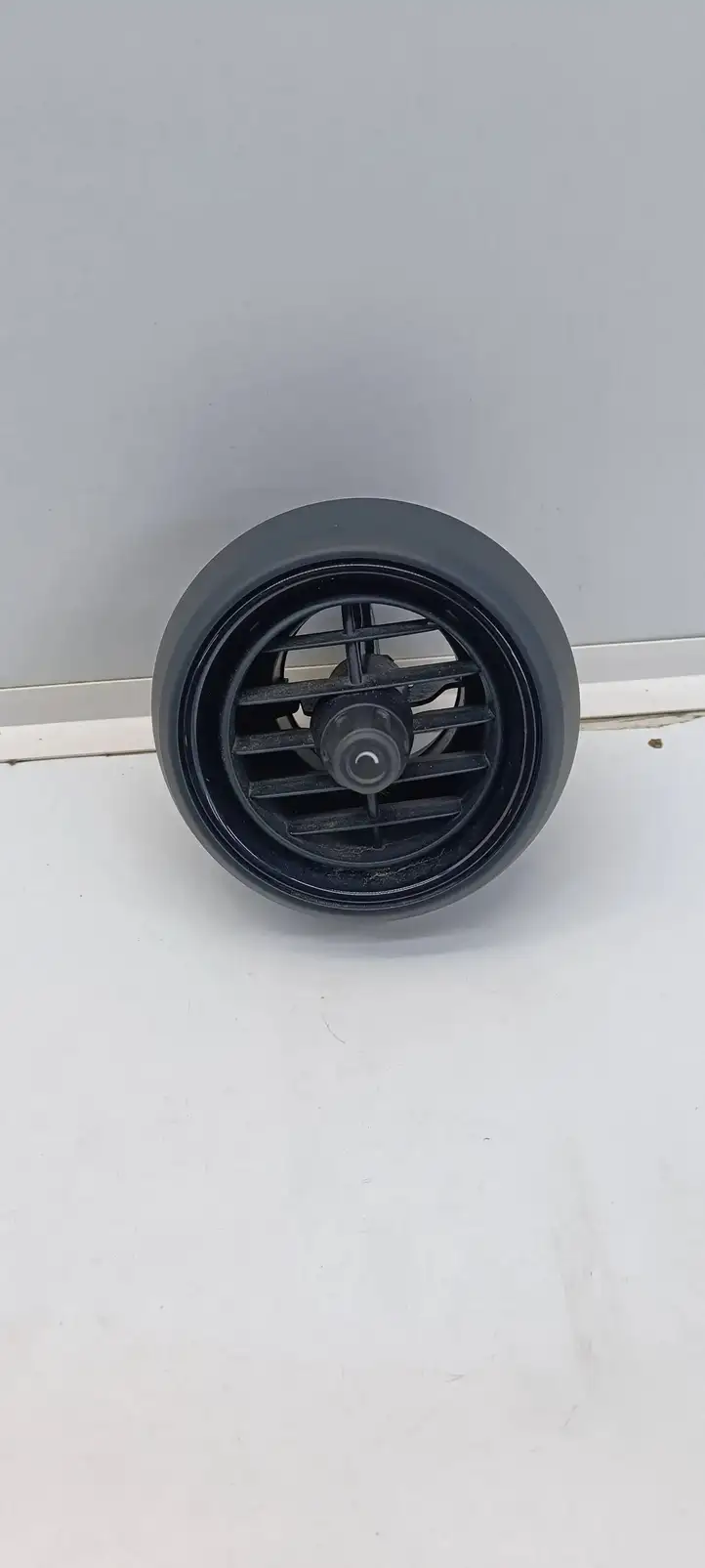 Mini One Cooper F56 F55 (2012 - 2022) 9262413 Боковой воздушный дефлектор — фото 1