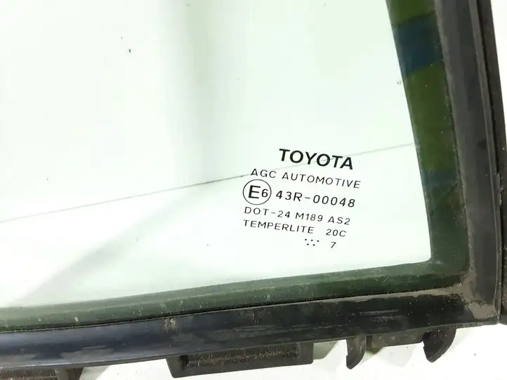 Toyota Auris 150 (2006 - 2012) 43R00048 Форточка двери — фото 2