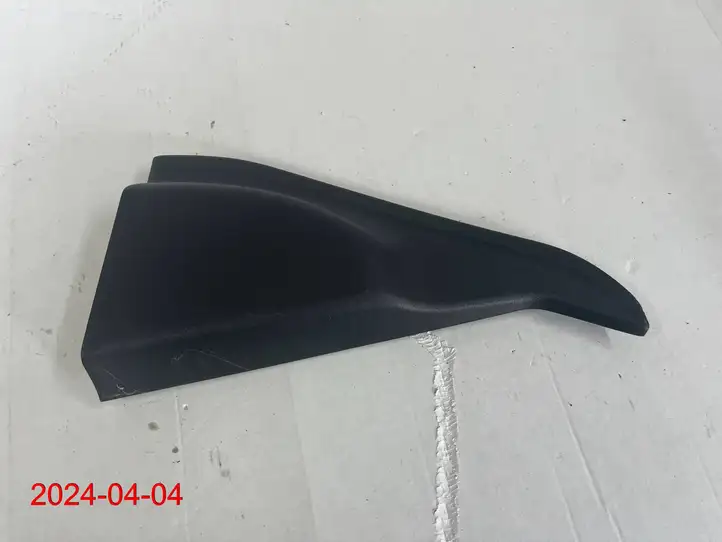 Nissan Juke I F15 (2010 - 2018) 82293-1KA0A Прочие внешние детали — фото 1