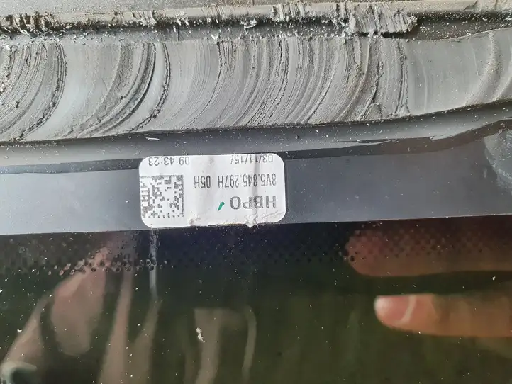 Audi A3/S3 8V (2016 - 2020) 8V5845299K Форточка двери — фото 5