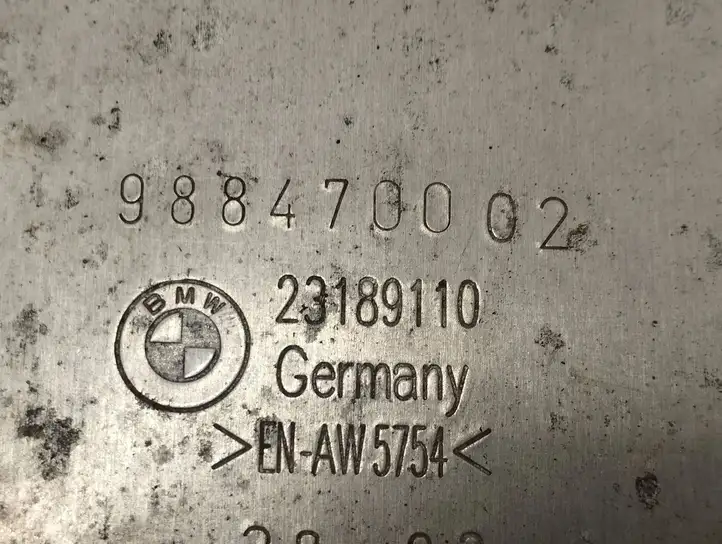 BMW i4 (2021 - ) 988470002 Прочие детали днища — фото 7