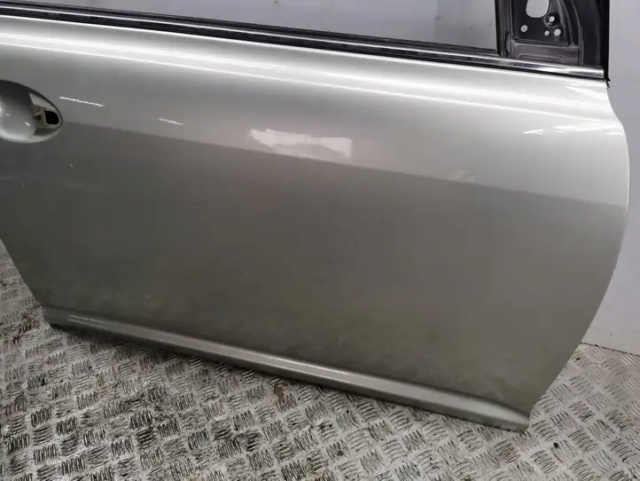 Toyota Avensis T250 (2003 - 2006) Дверь — фото 4