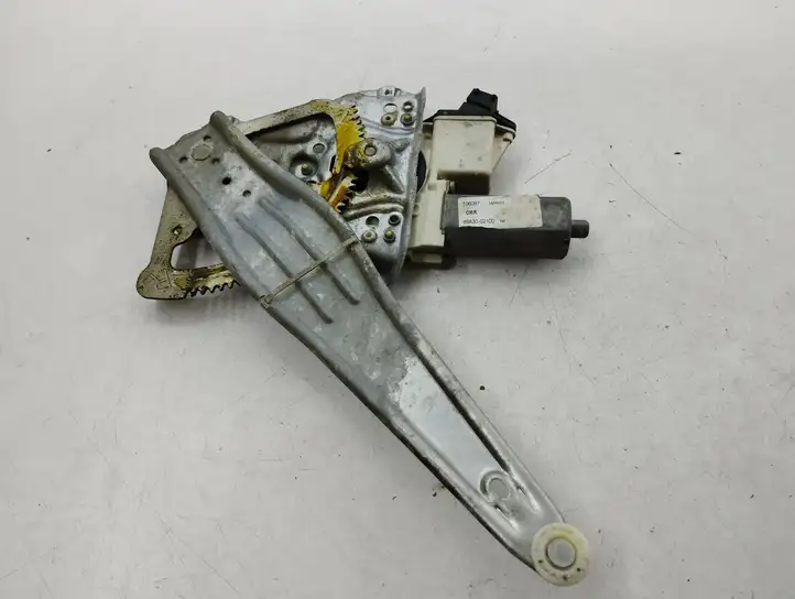 Toyota Corolla E120 E130 (2000 - 2004) 6983002100 Стеклоподъемник передней двери (комплект) — фото 8