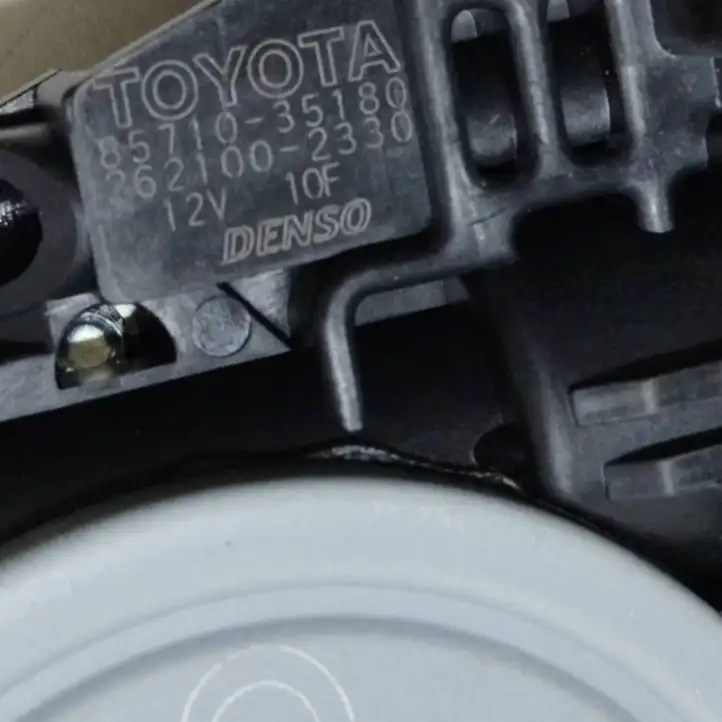 Toyota Prius (XW20) (2003 - 2009) 8571035180 Электростеклоподъемник передний (комплект) — фото 6
