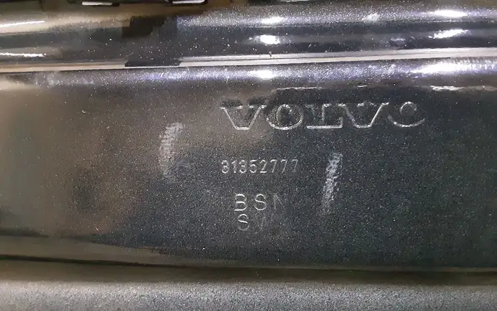 Volvo S60 (2010 - 2013) Дверь — фото 2