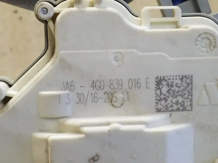 Audi A3/S3 8V (2016 - 2020) 4G0839016E Замок задней двери — фото 5