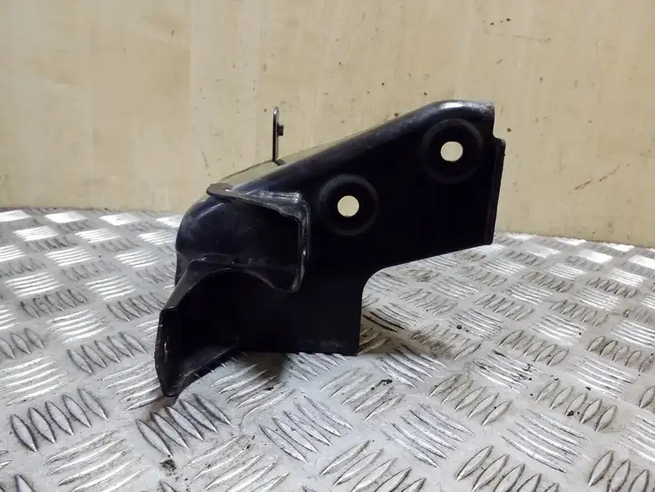 Nissan X-Trail T32 (2014 - 2021) Прочие детали моторного отсека — фото 3