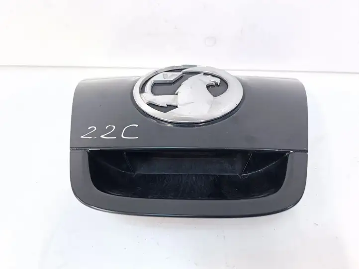 Opel Astra J (2012 - 2015) 11320900 Ручка крышки багажника — фото 2