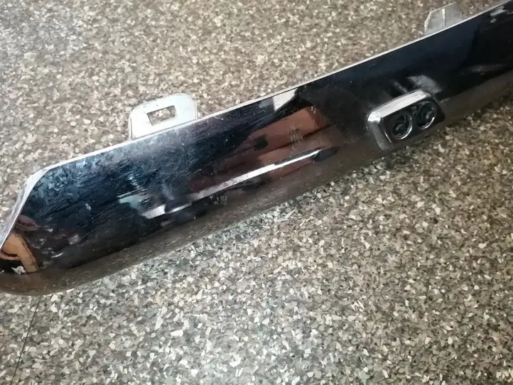 Chrysler 300 - 300C (2005 - 2011) CS2207BL Молдинг переднего бампера — фото 7