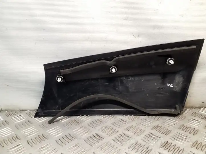 Mini One Cooper Coupe R56 (2004 - 2014) 7146102 Облицовка заднего бокового стекла — фото 2