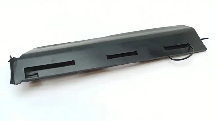 BMW Z4 E85 E86 (2002 - 2008) 7039674 Дефлектор воздуха — фото 9