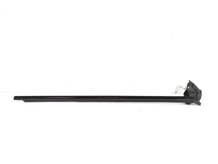 Mercedes-Benz SL R230 (2001 - 2012) A2307200224 Накладка стекла передней двери — фото 3