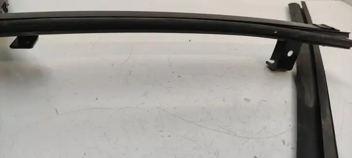 Kia Picanto (2017 - ) 43R016942 Форточка двери — фото 3