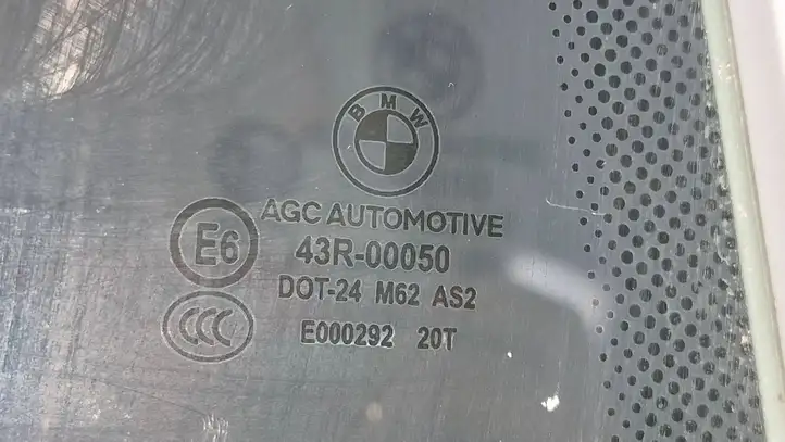 BMW 5 GT F07 (2010 - 2017) 43R00050 Заднее стекло — фото 3
