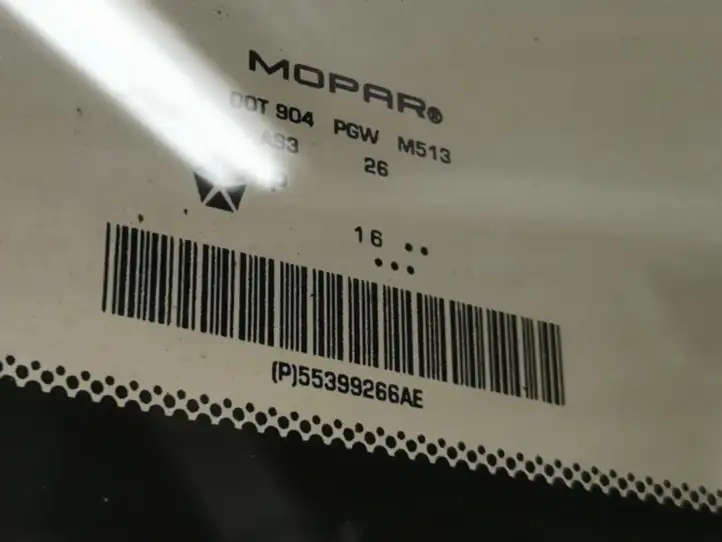 Dodge Durango (2013 - ) 55399266AE Заднее боковое стекло — фото 3
