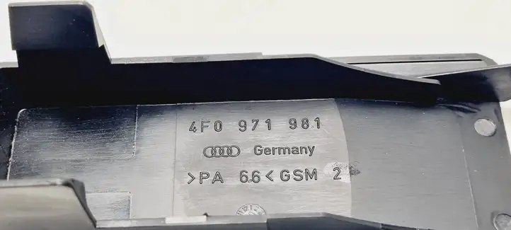 Audi A6 S6 C6 4F (2008 - 2011) 4F0971981 Прочие детали салона — фото 4