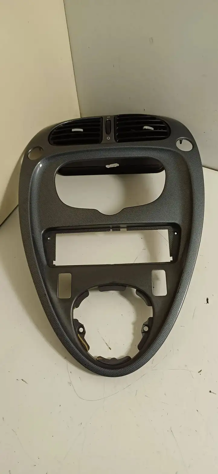 Citroen Xsara (1997 - 2006) 9631315877 Прочие детали салона — фото 1
