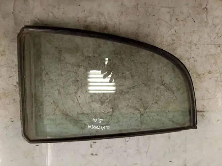 Suzuki Grand Vitara II (2005 - 2008) 8466565D Форточка двери — фото 1