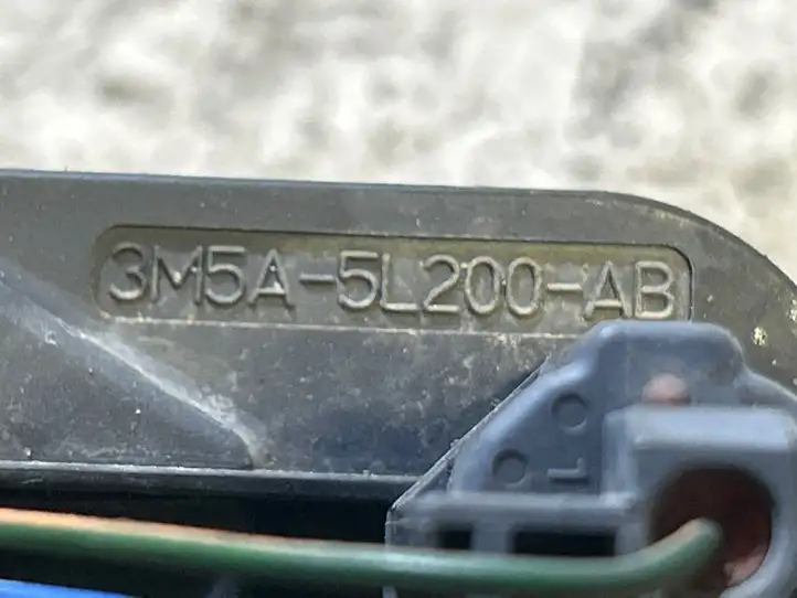 Ford Mondeo MK IV (2007 - 2014) 3M5A5L200AB Датчик давления выхлопных газов — фото 2