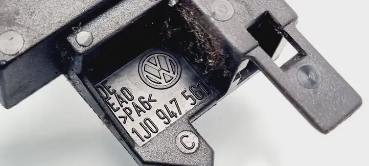 Volkswagen Golf V (2003 - 2009) 1J0947561 Датчик стояночного тормоза — фото 4