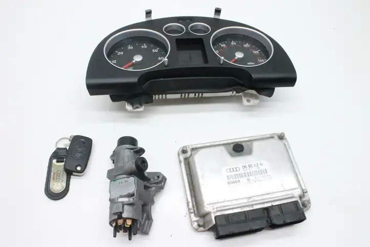 Audi TT Mk1 (1998 - 2003) 8N0906018AQ Комплект системы зажигания — фото 1