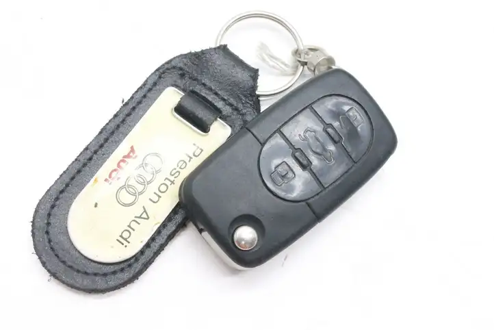 Audi TT Mk1 (1998 - 2003) 8N0906018AQ Комплект системы зажигания — фото 5