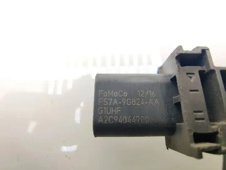 Ford Mondeo MK V (2014 - ) FS7A9G824AA Датчик давления выхлопных газов — фото 4