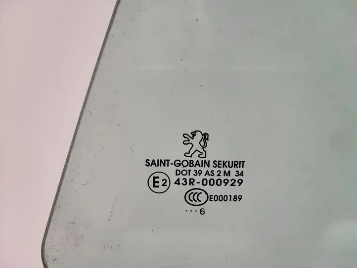 Peugeot 508 (2014 - 2018) 43R000929 Стекло задней двери — фото 3