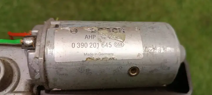 Audi TT Mk1 (1998 - 2003) 0390201645 Заднее стекло — фото 4