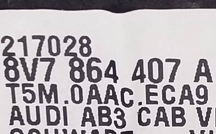 Audi A3/S3 8V (2012 - 2016) 8V7864407A Прочие детали салона — фото 2