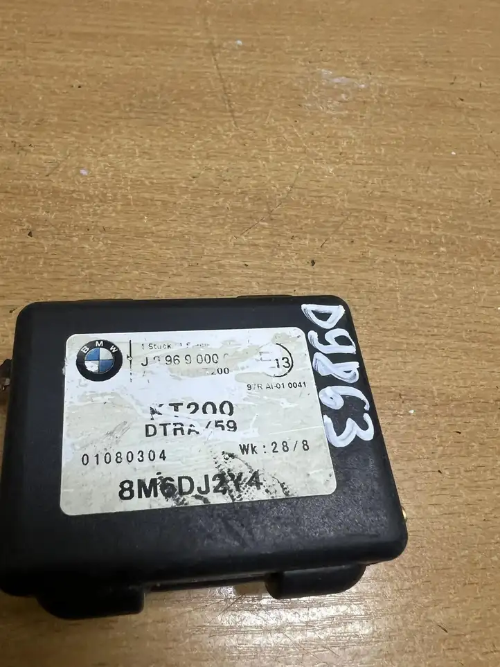 BMW 5 E60 E61 (2004 - 2010) 01080304 Прочие детали салона — фото 5