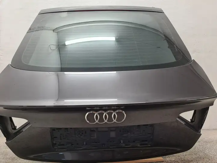 Audi A5 8T 8F (2011 - 2016) Крышка багажника — фото 8