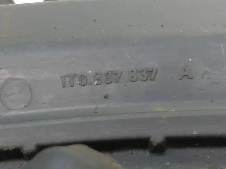 Volkswagen Touran I (2003 - 2010) 1T0807837a Кронштейн заднего бампера — фото 3