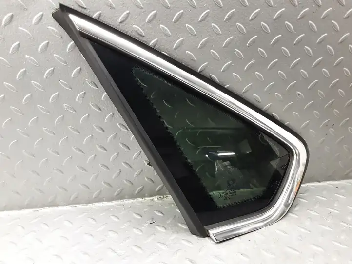 Volkswagen PASSAT B8 USA (2016 - ) 561845297G Заднее боковое стекло — фото 1