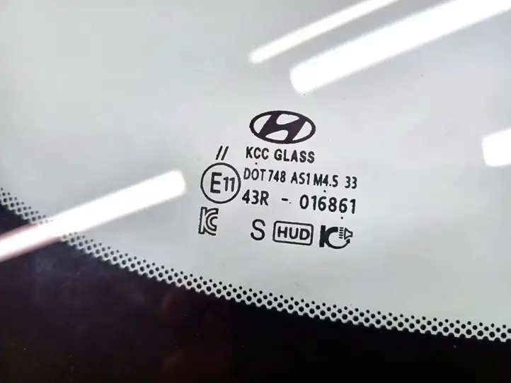 Hyundai Ioniq 5 (2021 - ) 43R-016861 Переднее стекло — фото 3