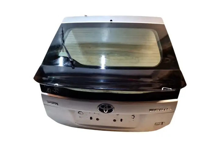 Toyota Prius (XW30) (2009 - 2015) Крышка багажника — фото 1
