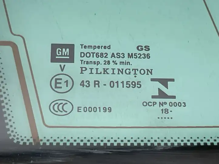 Opel Astra K (2015 - 2020) 43R011595 Заднее боковое стекло — фото 3