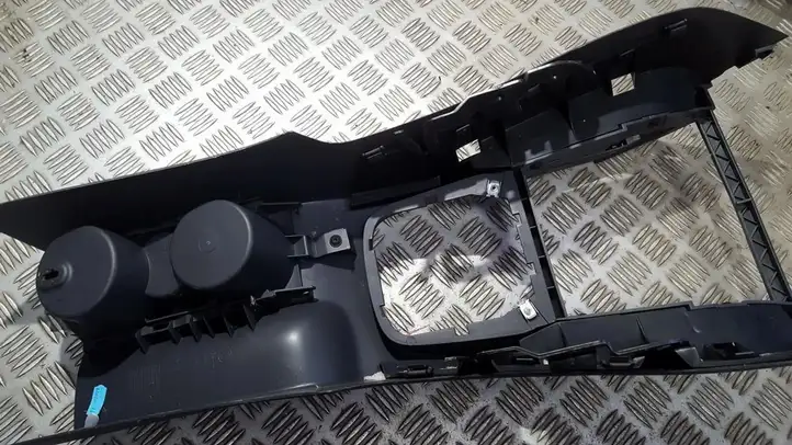 Volkswagen Golf V (2003 - 2009) 1k0863243a Прочие детали салона — фото 2