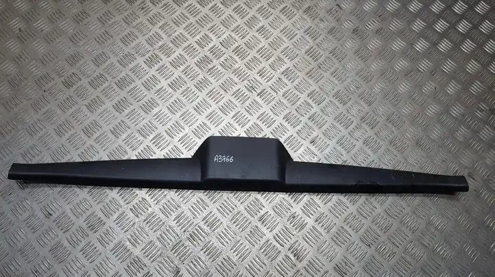 Toyota Corolla E120 E130 (2000 - 2004) 6479002010 Прочие детали салона — фото 1