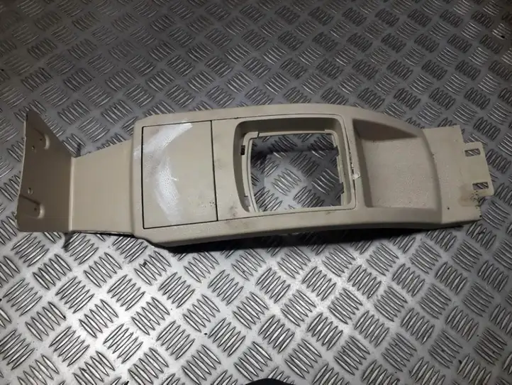 Volkswagen Polo (2001 - 2005) 6q1863241 Прочие детали салона — фото 1